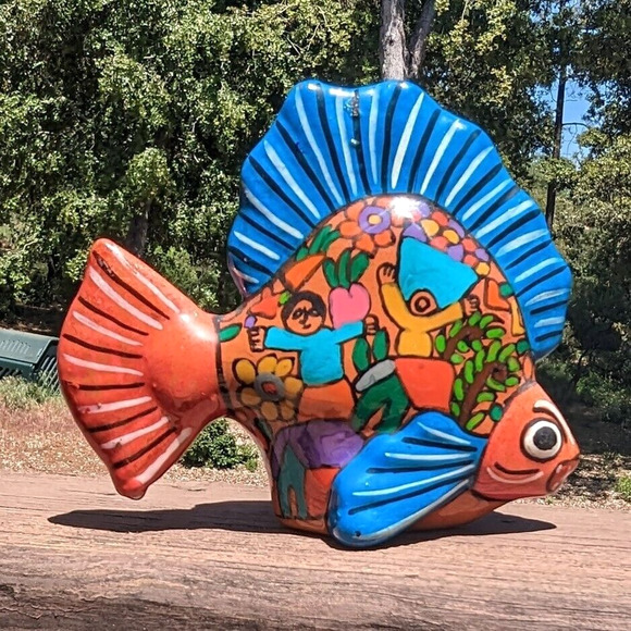 Mexican Isidoro Talavera Fish Folk Art Hand Painted Multicolored Mythology Scene - Picture 3 of 12